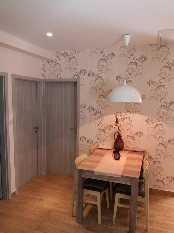 Apartment Maria Banjol Eksteriør billede